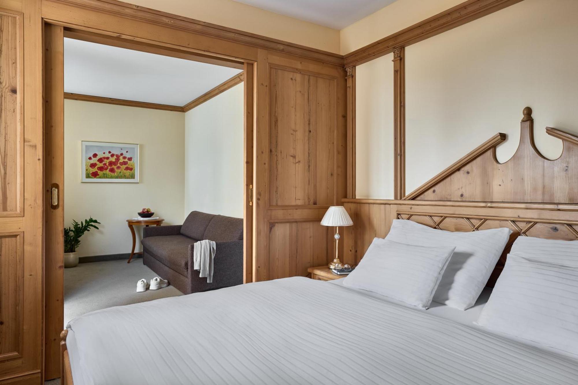 Falkensteiner Aktiv & Familienhotel Cristallo Superior คัทช์แบร์กเฮอเฮอ ห้อง รูปภาพ