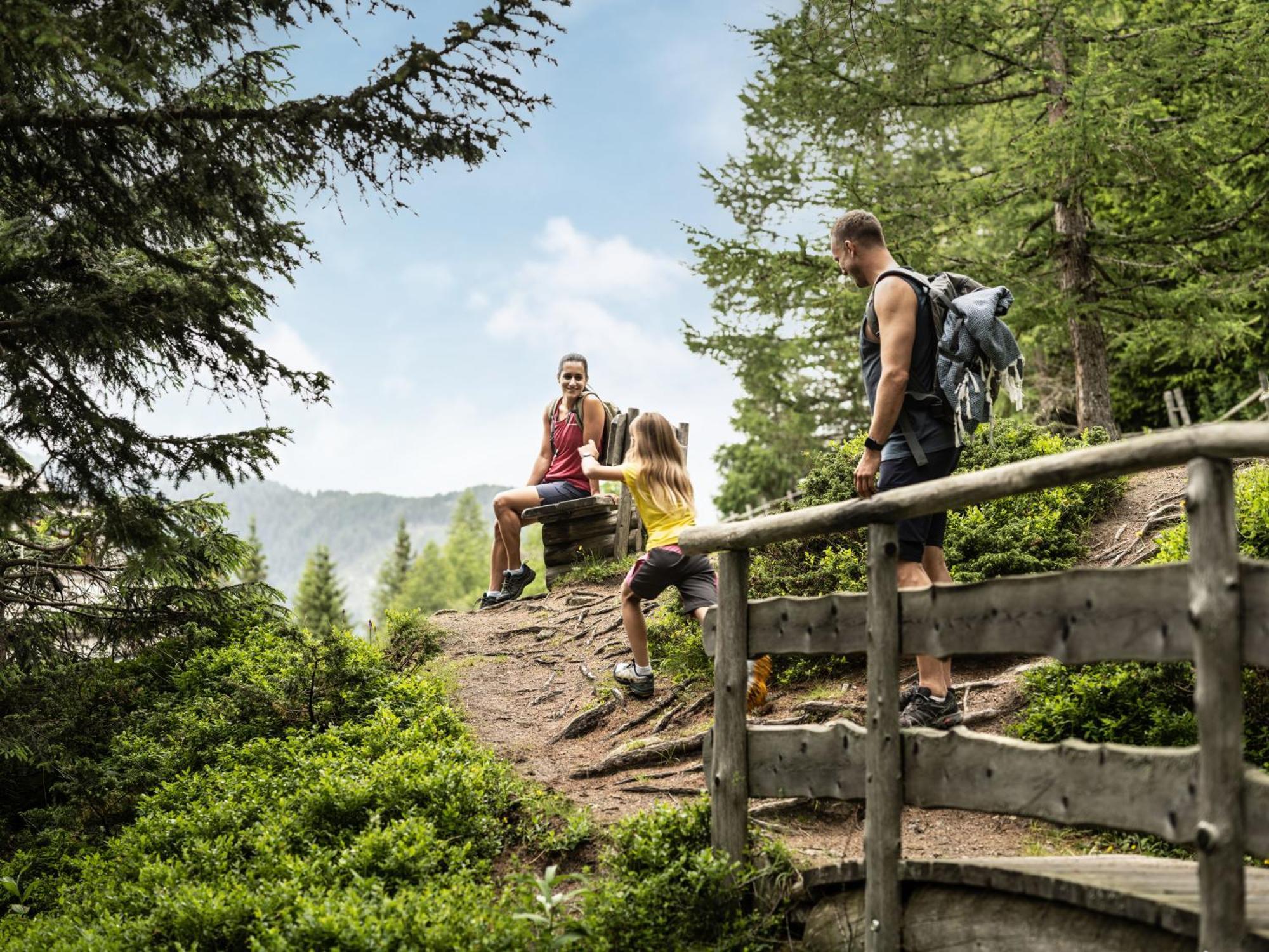 Falkensteiner Aktiv & Familienhotel Cristallo Superior คัทช์แบร์กเฮอเฮอ ภายนอก รูปภาพ